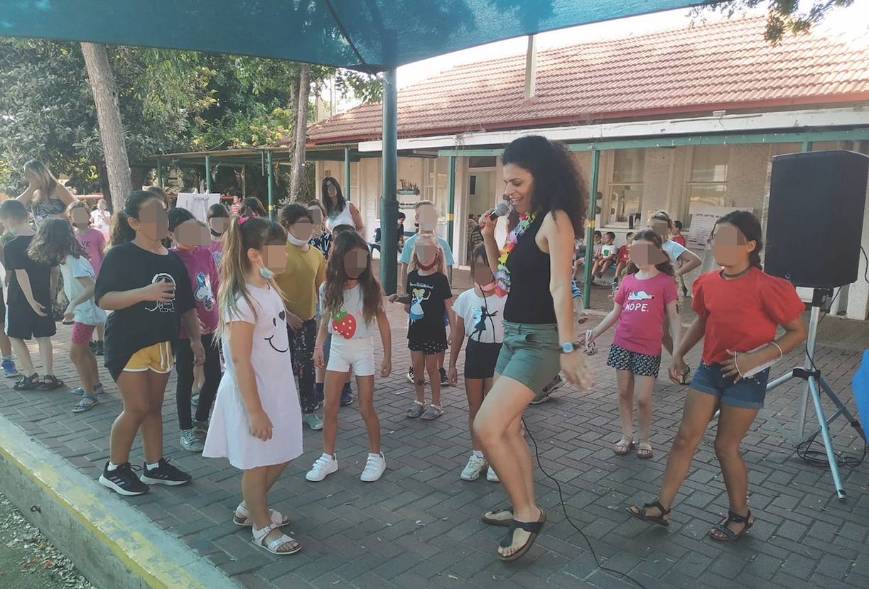 איילת לא מתבלבלת 