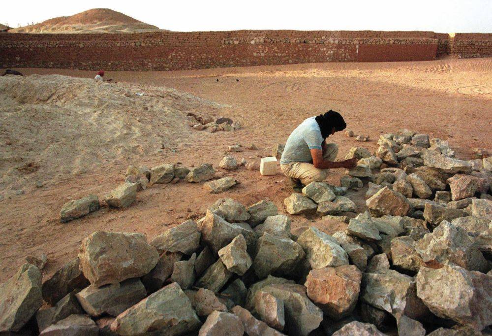 אימפריית התפוזים הפכה לאימפריה של רימונים