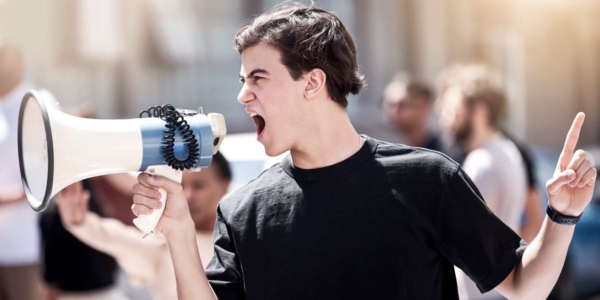 תקפיץ לי איזה פריווילג על הווק